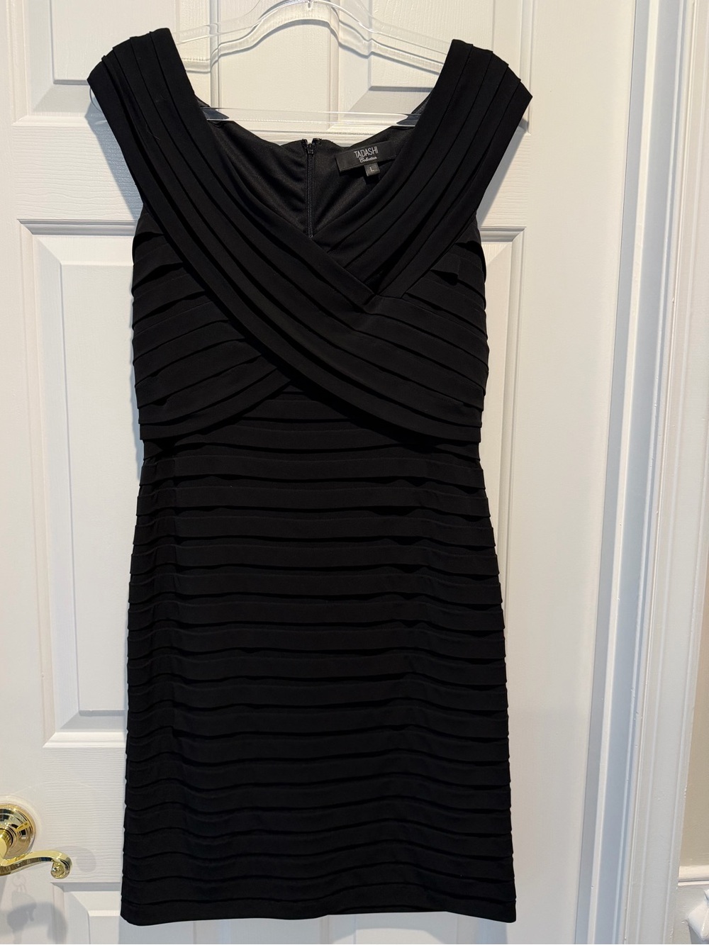 Tadashi Collection dress in size Large